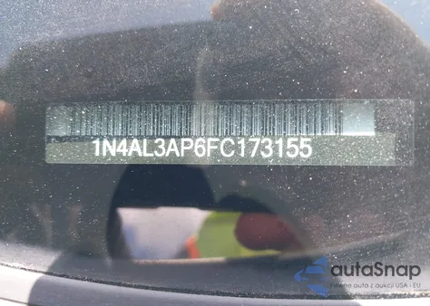 2015 Nissan Altima 2.5 Sv z USA, uszkodzony, nr VIN 1N4AL3AP6FC173155